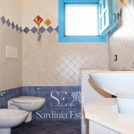 Mare House - 500m To The Sea Holiday home